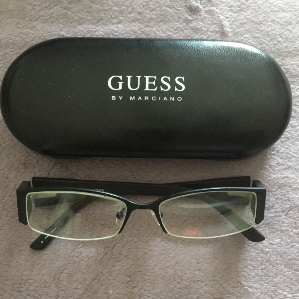 Guess. Womens Semi-Rimless Eyeglasses -GU 1463